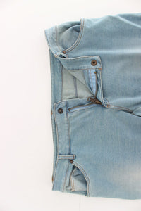 Thumbnail for Elegant Light Blue Capri Jeans
