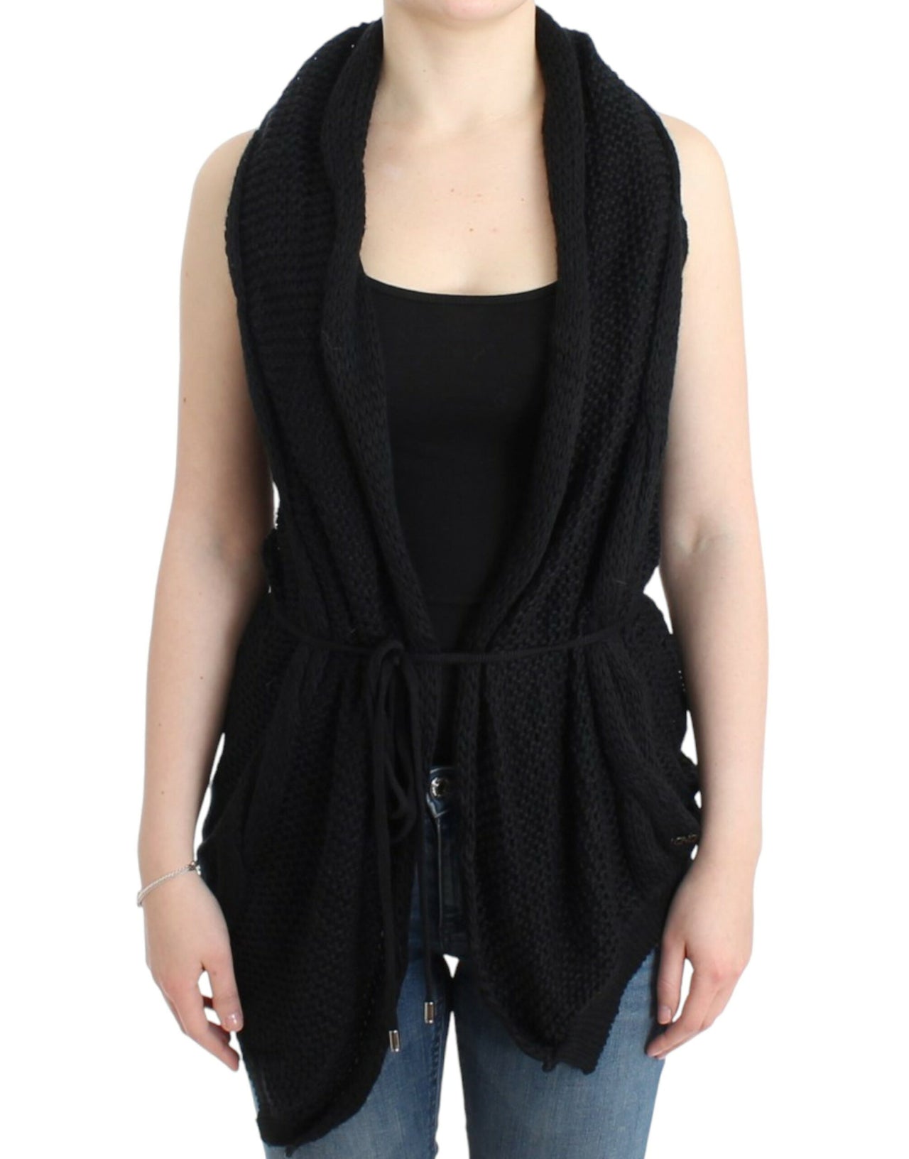 Black sleeveless knitted cardigan