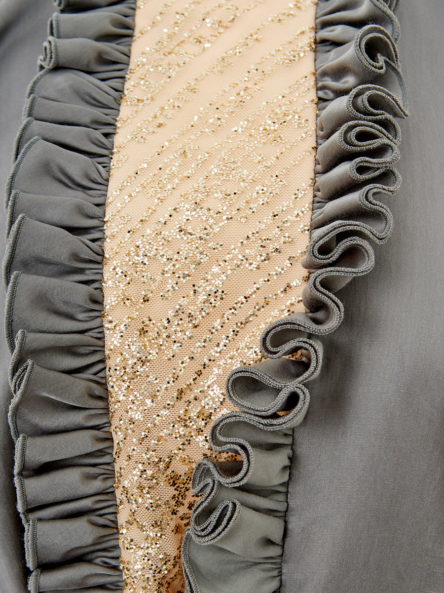 Elegant Silk Ruffled Top for a Sophisticated Look