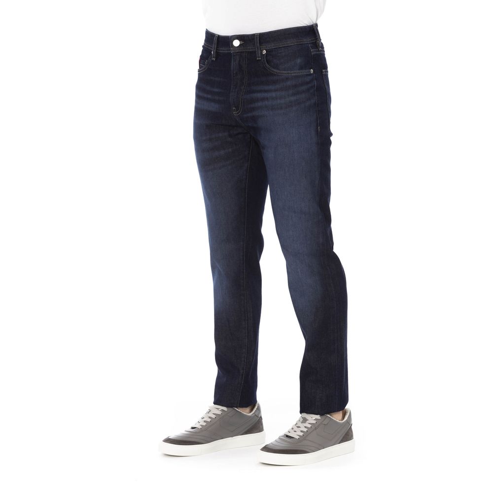 Trend-Setting Regular Fit Logo Jeans