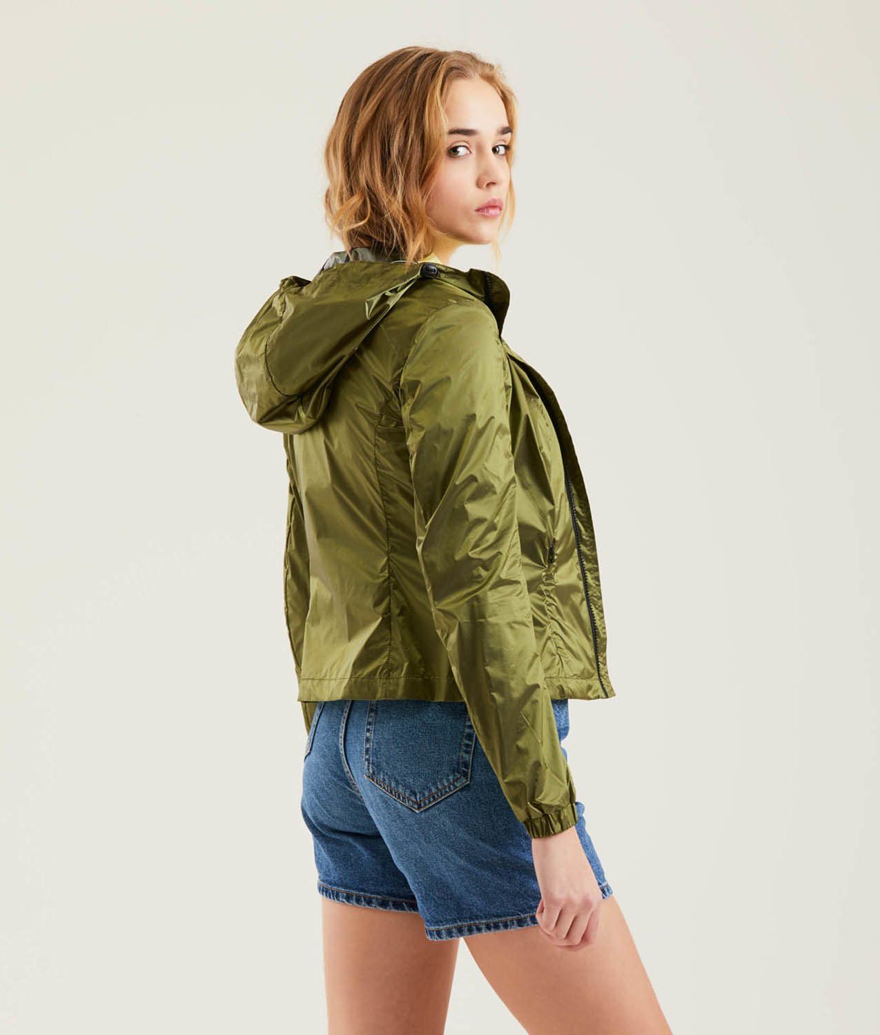 Ultra-Light Metallic Sheen Women's Jacket