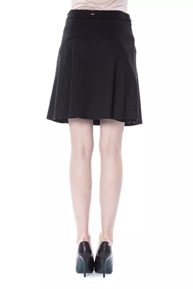 Elegant Black Tube Skirt for Sophisticated Evenings